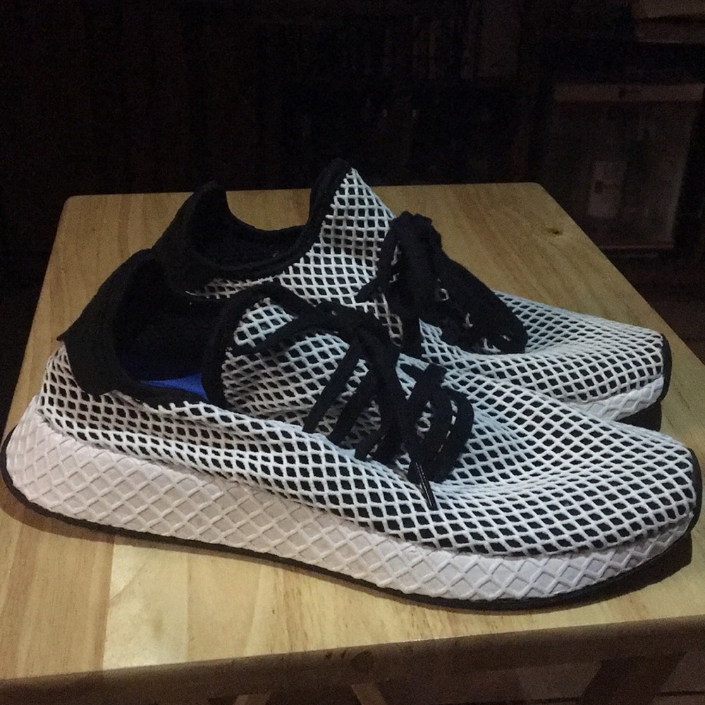 Adidas Deerupt Runner Shoes